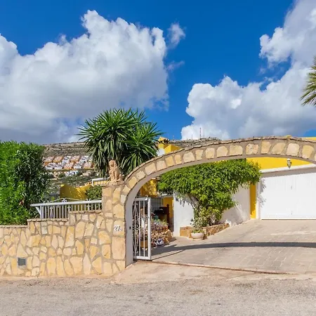 Villa Casa Dos Leones *
