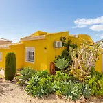 Casa Dos Leones *